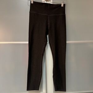 Vuori Clean Elevation Legging in Black Heather, Size S